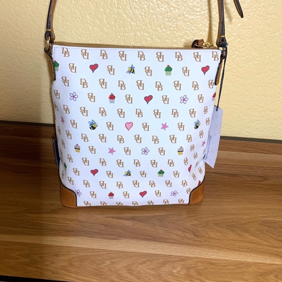 Dooney & Bourke - Picture 6 of 16